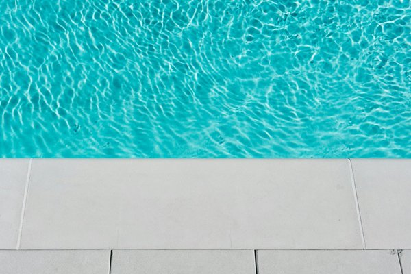 Can you use solar panels to heat your UK home swimming pool?